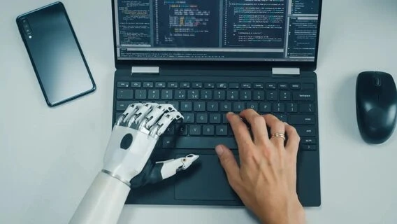 Приховані витрати Anthropic: як мовні збої в Opus змушують розробників платити