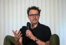 iPhone 18 Pro показали до презентации в новых кольорах та зі зменшеним Dynamic Island