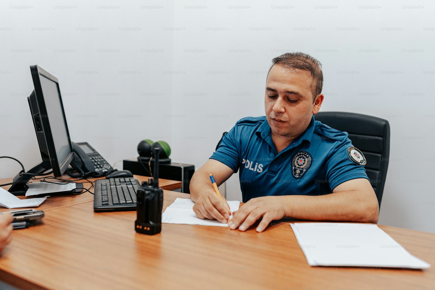 Поліцейське затримання: фактичний момент, документування та участь адвоката