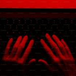 Шахрайський онлайн-переказ: банківські реквізити, листування та цифровий слід